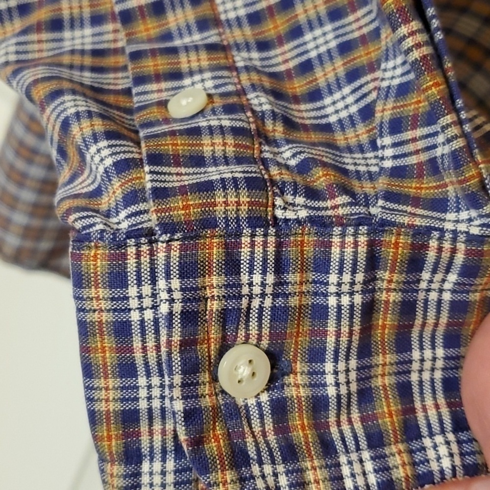 Daniel Cremieux classic fit blue plaid button down Size large - Picture 5 of 10